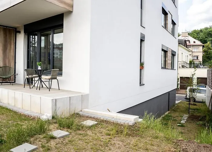 Free Parking- Newly Built * Praha
